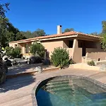 Villa Porto-vecchio, Luxueuse 8 Pers, 4 Chambres, Piscine Privee *