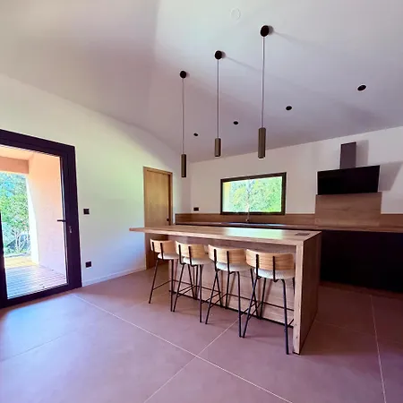 Porto-vecchio, Luxueuse 8 Pers, 4 Chambres, Piscine Privee Villa
