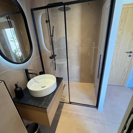 Porto-vecchio, Luxueuse 8 Pers, 4 Chambres, Piscine Privee فيلة *