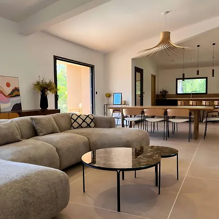 Porto-vecchio, Luxueuse 8 Pers, 4 Chambres, Piscine Privee فيلة *