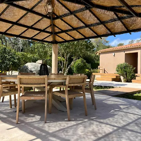 Villa Porto-vecchio, Luxueuse 8 Pers, 4 Chambres, Piscine Privee