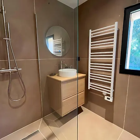 Porto-vecchio, Luxueuse 8 Pers, 4 Chambres, Piscine Privee بورتو فيكشْيو