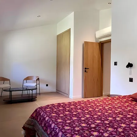 Porto-vecchio, Luxueuse 8 Pers, 4 Chambres, Piscine Privee * Porto-Vecchio (Corsica)