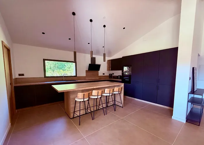 Villa Porto-vecchio, Luxueuse 8 Pers, 4 Chambres, Piscine Privée *