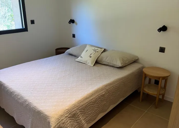 Porto-vecchio, Luxueuse 8 Pers, 4 Chambres, Piscine Privee *